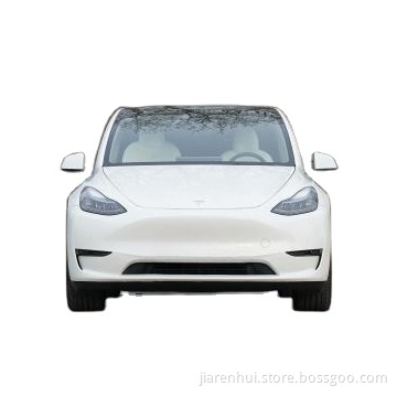 Alte prestazioni China EV auto Tesla Modello Y Range 615 km SUV a 5 posti a 5 porte per famiglia